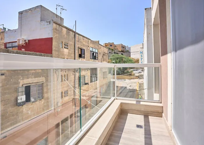 Highly Finished * Gzira
