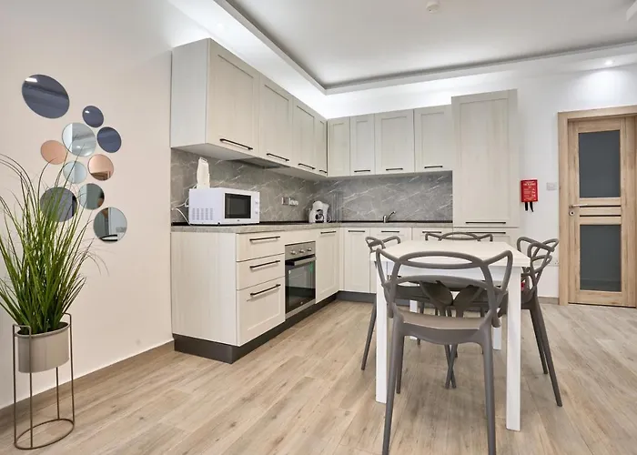 Highly Finished * Gzira