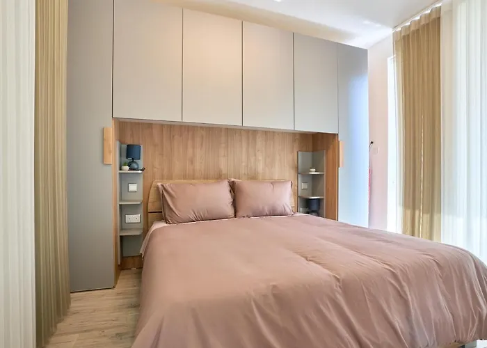 Highly Finished * Gzira